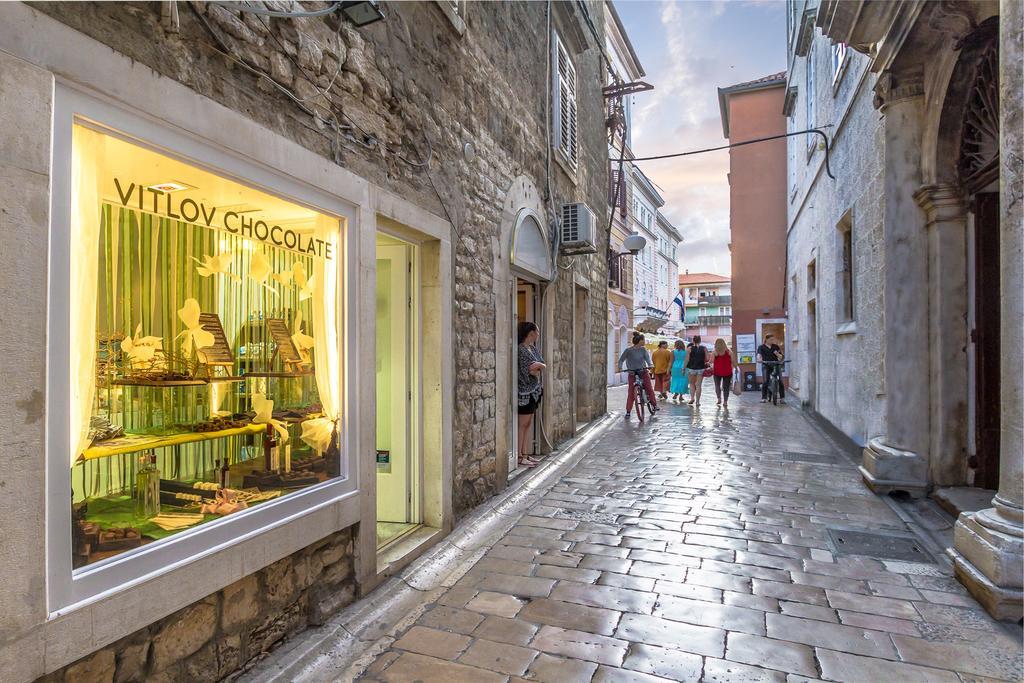 Dezign Superior Apartments & Rooms Zadar Exterior foto